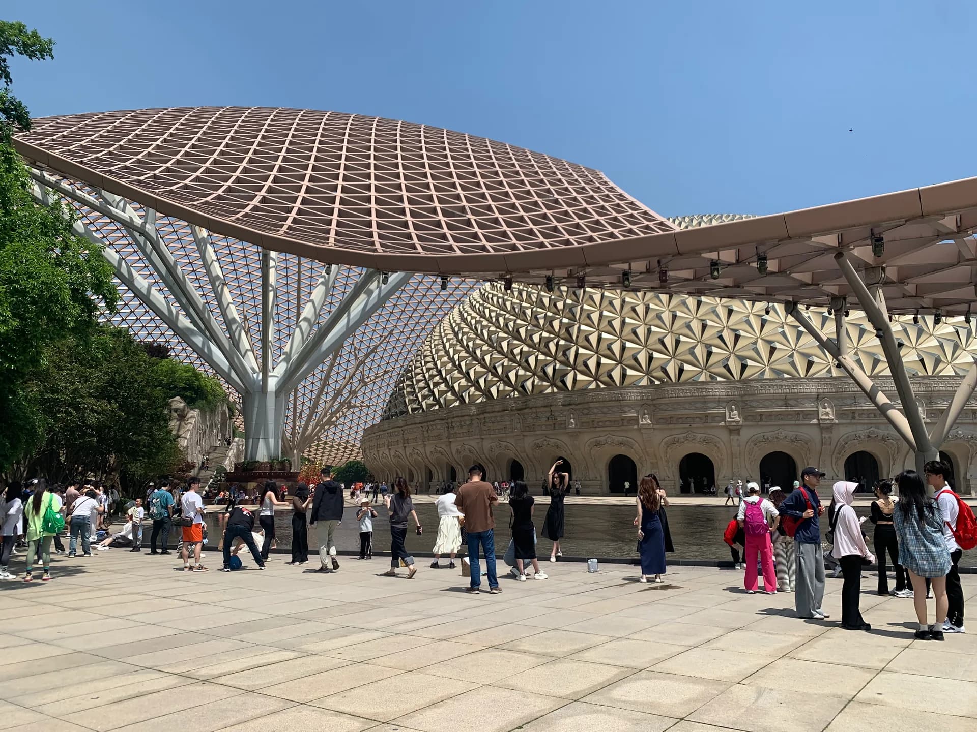 Niushoushan — Foding Palace